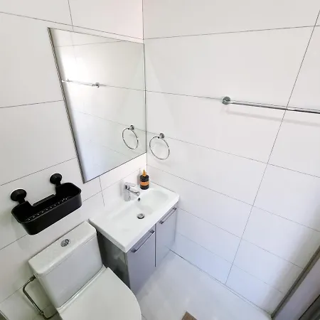 Sea La Vie Seaview Апартаменты *